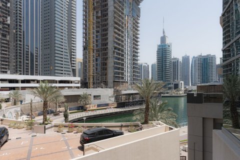 Apartamento en Blakely Tower, Dubai Marina, Dubai, 2 dormitorios, 161.19 m², № 136509 - foto 12