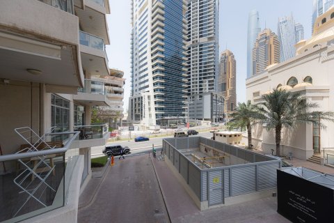 Apartamento en Blakely Tower, Dubai Marina, Dubai, 2 dormitorios, 161.19 m², № 136509 - foto 15