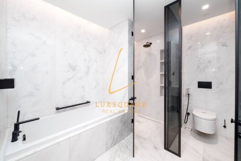 Apartment in Dubai 2 bedrooms, 117 sq.m. № 141565 - photo 2