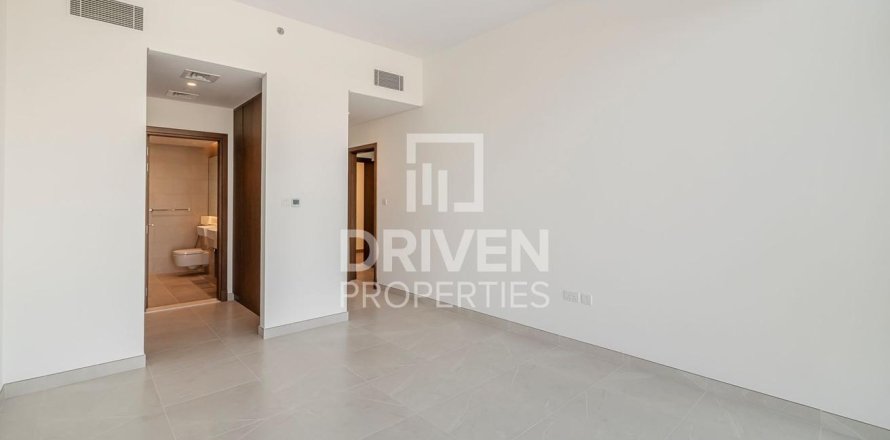 Квартира в Аль-Васле, Дубай, 2 спальни, 131м², № 87514