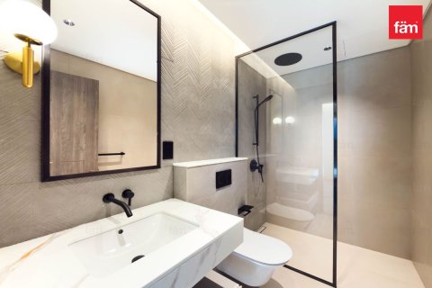 Apartment in Business Bay, Dubai 2 bedrooms, 137 sq.m. № 109928 - photo 10