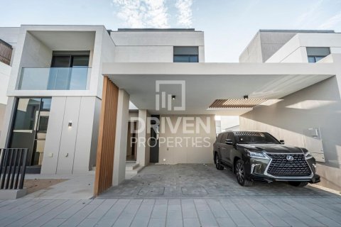 Купить виллу в Arabian Ranches 3, Дубай: 4 спальни, 432м², № 87065 - фото 19