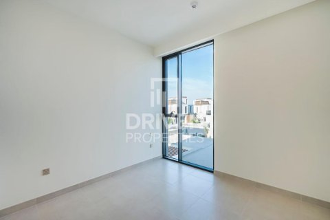 Купить виллу в Arabian Ranches 3, Дубай: 4 спальни, 432м², № 87065 - фото 9