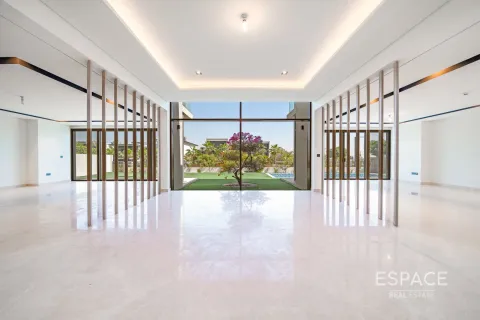 Villa in Dubai 5 bedrooms, 533 sq.m. № 72441 - photo 5