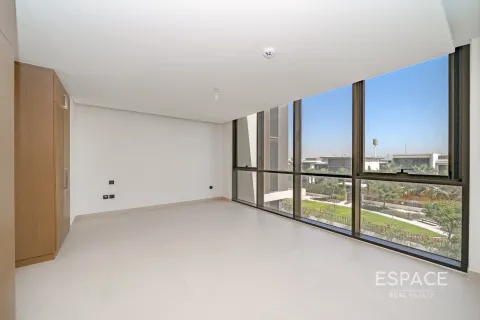 Villa in Dubai 5 bedrooms, 533 sq.m. № 72441 - photo 11