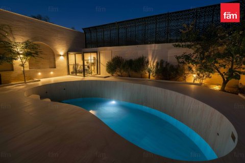 Villa en Umm Suqeim, Dubai, 4 dormitorios, 478.4 m², № 84266