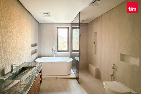 Villa en Umm Suqeim, Dubai, 4 dormitorios, 478.4 m², № 84266 - foto 21