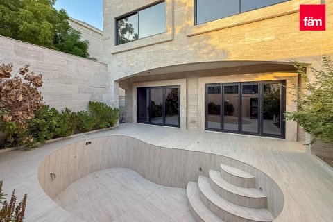 Villa en Umm Suqeim, Dubai, 4 dormitorios, 478.4 m², № 84266 - foto 3