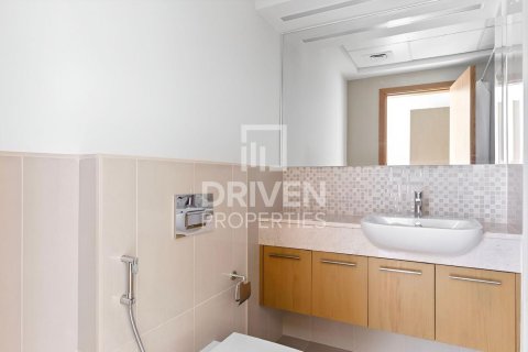 Apartment in Bellevue Towers, Downtown Dubai (Downtown Burj Dubai), Dubai 1 bedroom, 57.32 sq.m. № 139996 - photo 8