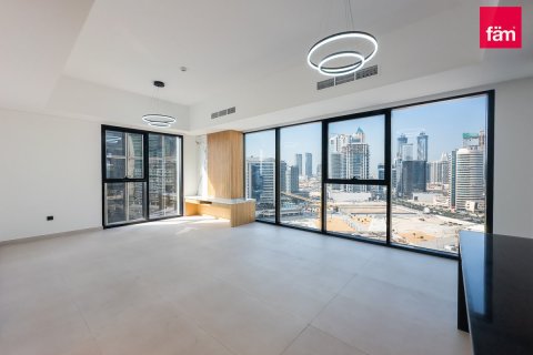 Apartamento en Business Bay, Dubai, 3 dormitorios, 142.9 m², № 9613 - foto 2