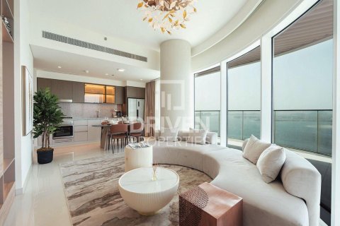 Apartment in EMAAR Beachfront, Dubai Harbour, Dubai 2 bedrooms, 149.57 sq.m. № 128108