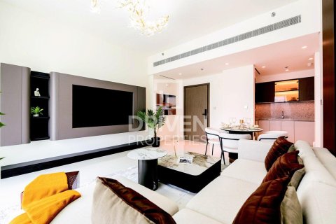 Apartment in EMAAR Beachfront, Dubai Harbour, Dubai 1 bedroom, 73.86 sq.m. № 128107 - photo 4