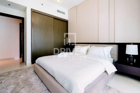 Apartment in EMAAR Beachfront, Dubai Harbour, Dubai 1 bedroom, 73.86 sq.m. № 128107 - photo 10