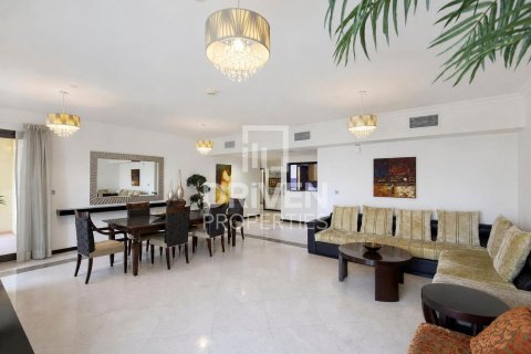 Appartement à Murjan, Jumeirah Beach Residence, Dubai, 3 chambres, 197.7 m², № 128111 - photo 2