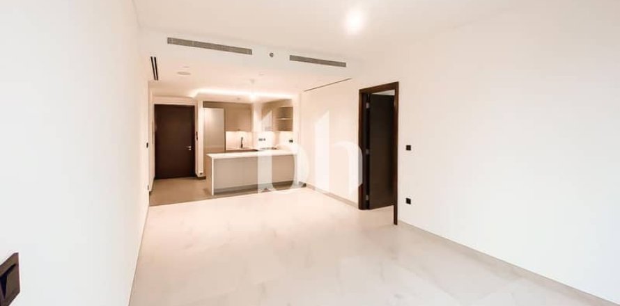 Apartamento en Dubai, 3 dormitorios, 136 m², № 56320