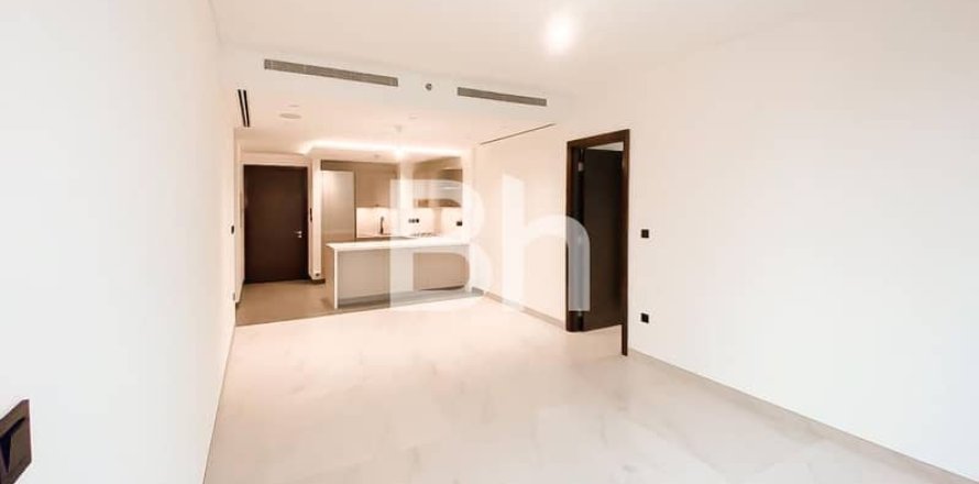 Apartment in Dubai 3 bedrooms, 137 sq.m. № 56320