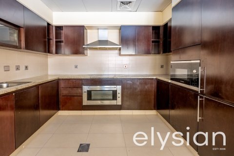 Apartamento en Tiara Residences, Palm Jumeirah, Dubai, 1 dormitorio, 177 m², № 37957 - foto 11