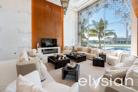 Villa in Signature Villas, Palm Jumeirah, Dubai 6 bedrooms, 904 sq.m. № 37963 - photo 5