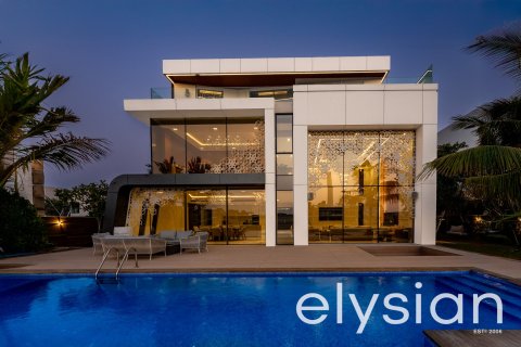 Villa in Signature Villas, Palm Jumeirah, Dubai 6 bedrooms, 904 sq.m. № 37963 - photo 2
