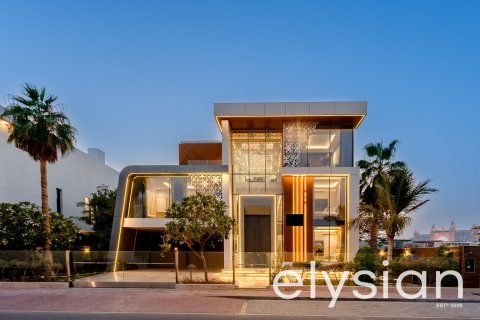 Villa in Signature Villas, Palm Jumeirah, Dubai 6 bedrooms, 904 sq.m. № 37963 - photo 1