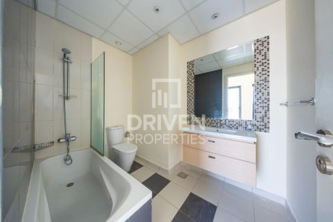 Townhouse in Dubai 3 bedrooms, 166.2 sq.m. № 125237 - photo 13