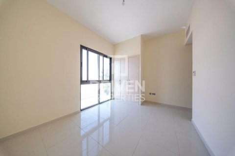 Townhouse in Dubai 3 bedrooms, 166.2 sq.m. № 125237 - photo 2