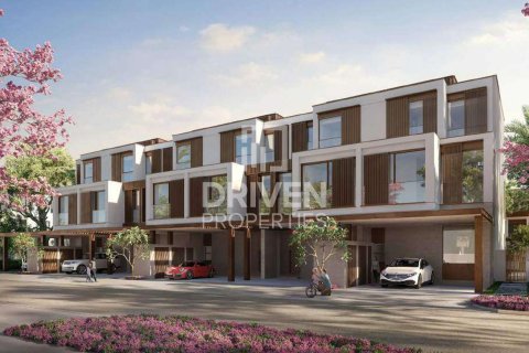 Villa in Nad Al Sheba 1, Nadd Al Sheba, Dubai 3 bedrooms, 314.29 sq.m. № 125235 - photo 6