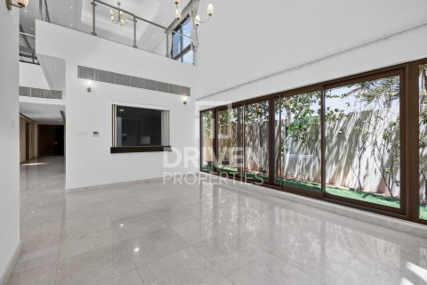 Купить виллу в Meydan, Дубай: 6 спален, 512.55м², № 125233 - фото 7