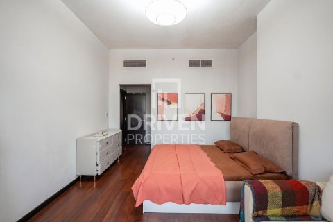 Apartment in Jumeirah Lake Towers, Dubai 2 bedrooms, 154.03 sq.m. № 125239 - photo 12