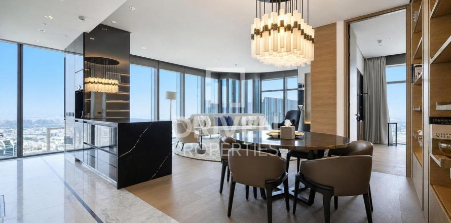 Apartment in Zabeel, Dubai 2 bedrooms, 142.98 sq.m. № 125324