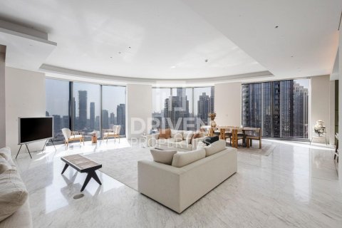 Apartment in Opera District, Downtown Dubai (Downtown Burj Dubai), Dubai 4 bedrooms, 480.87 sq.m. № 125323