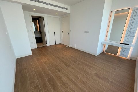 Apartment in Jumeirah Lake Towers, Dubai 1 bedroom, 74.2 sq.m. № 18286 - photo 4
