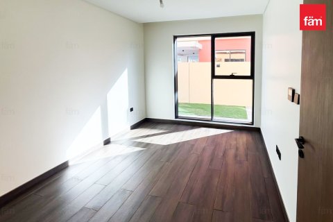 Townhouse in Dubai 5 bedrooms, 219.6 sq.m. № 119162 - photo 3