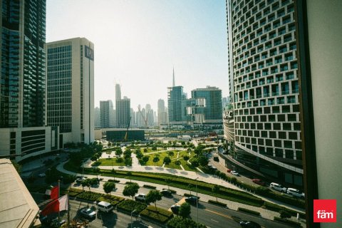 Appartement à Business Bay, Dubai, 60.5 m², № 133126 - photo 2