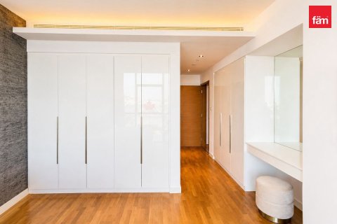 Appartement à City Walk, Dubai, 2 chambres, 158.7 m², № 133123 - photo 17