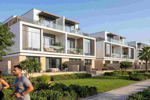 Villa in Dubai Land, Dubai 4 bedrooms, 319 sq.m. № 103409 - photo 12