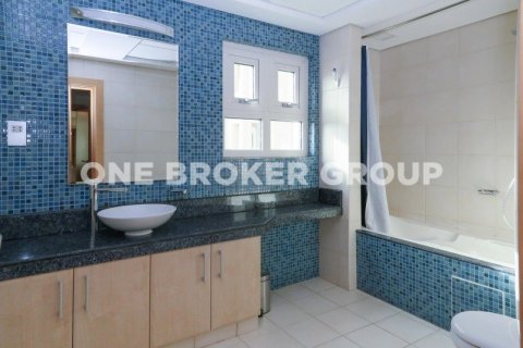Appartement à Palm Jumeirah, Dubai, 3 chambres, 202.6 m², № 714 - photo 18