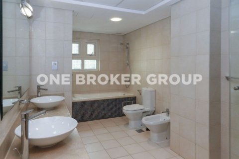 Appartement à Palm Jumeirah, Dubai, 3 chambres, 202.6 m², № 714 - photo 14