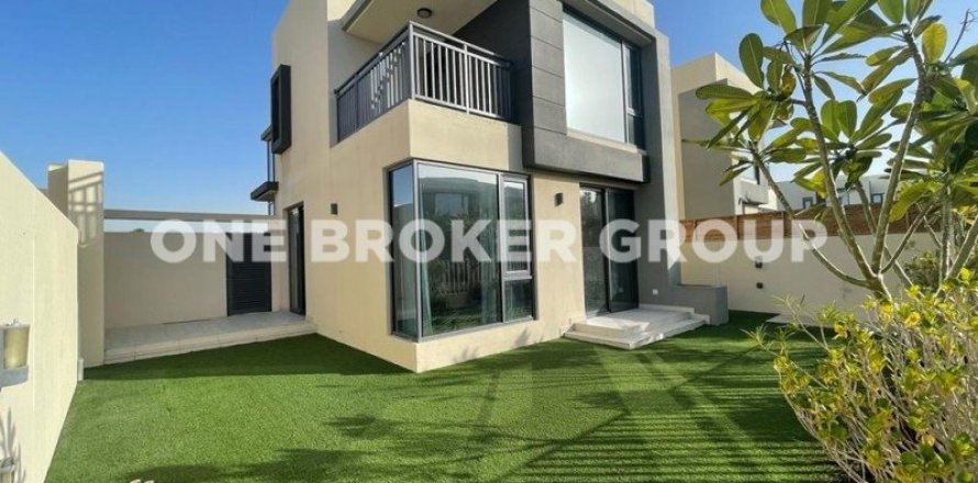 Villa en Dubai Hills Estate, Dubai, 4 dormitorios, 290.4 m², № 716