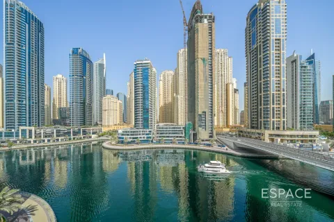 Appartement à Dubai Marina, Dubai, 2 chambres, 117 m², № 61648 - photo 1