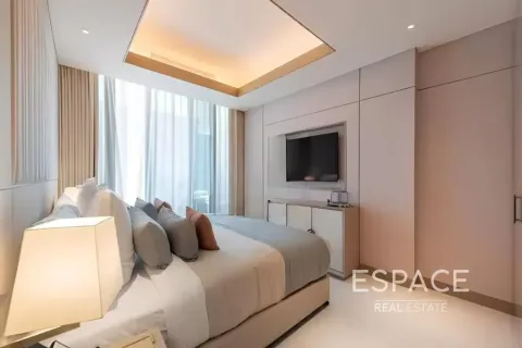 Apartment in Jumeirah Beach Residence, Dubai 3 bedrooms, 223 sq.m. № 61649 - photo 6