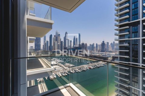 Apartment in EMAAR Beachfront, Dubai Harbour, Dubai 2 bedrooms, 111.2 sq.m. № 128708