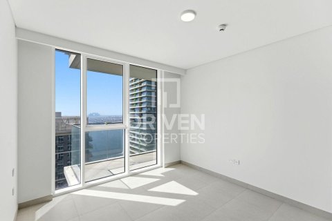 Apartment in EMAAR Beachfront, Dubai Harbour, Dubai 1 bedroom, 73.67 sq.m. № 128707 - photo 7