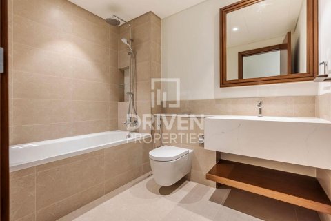 Apartment in EMAAR Beachfront, Dubai Harbour, Dubai 1 bedroom, 67.45 sq.m. № 128706 - photo 9