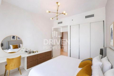 Apartment in EMAAR Beachfront, Dubai Harbour, Dubai 1 bedroom, 68.93 sq.m. № 128704 - photo 5