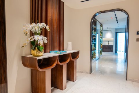 Ático en Dubai Studio City, Dubai, 5 dormitorios, 450.5 m², № 118268 - foto 14