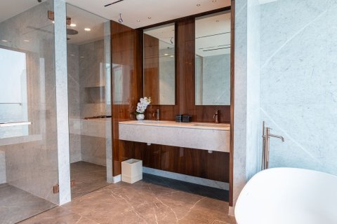 Ático en Dubai Studio City, Dubai, 5 dormitorios, 450.5 m², № 118268 - foto 5