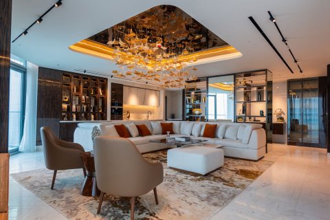 Penthouse in Dubai Studio City, Dubai 5 bedrooms, 450.5 sq.m. № 118268