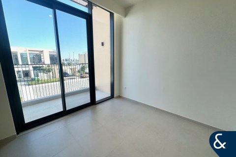 Снять в аренду виллу в EMAAR South, Dubai South (Dubai World Central), Дубай: 4 спальни, 231м², № 79046 - фото 14