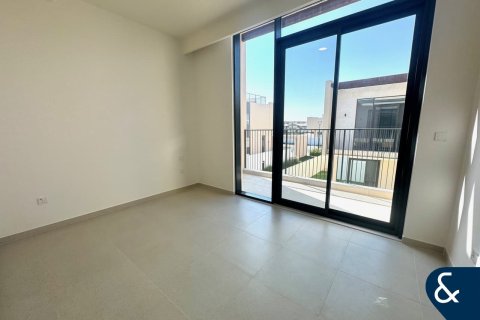 Снять в аренду виллу в EMAAR South, Dubai South (Dubai World Central), Дубай: 4 спальни, 231м², № 79046 - фото 7